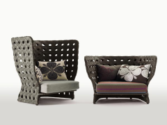  CATALOGO  B&B Italia Outdoor POLTRONCINA CANASTA